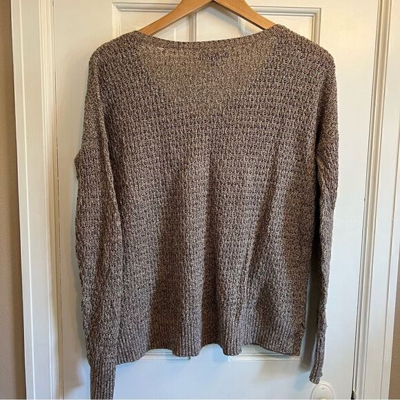 🦅 American Eagle tan knit sweater - Picture 2 of 7